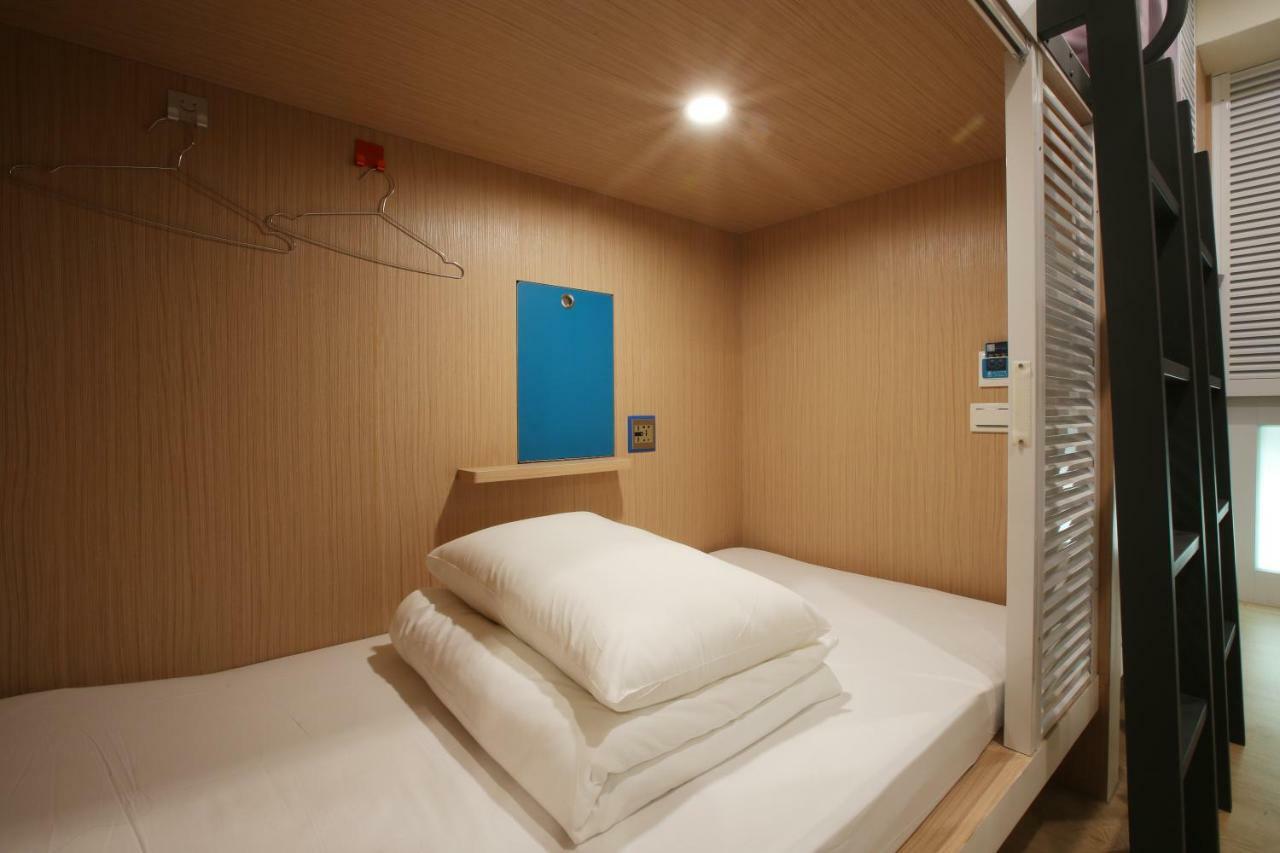 Loosha Hostel Тайджун Екстериор снимка