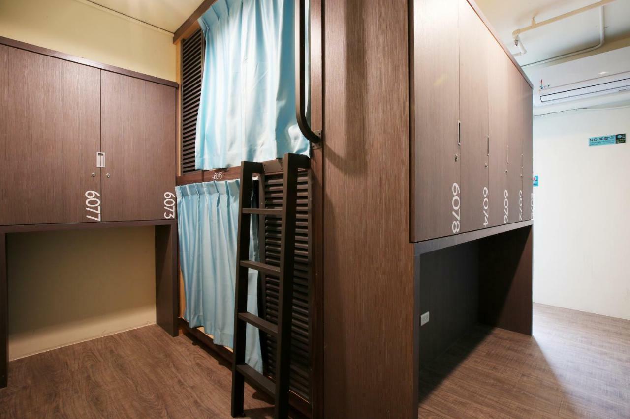 Loosha Hostel Тайджун Екстериор снимка