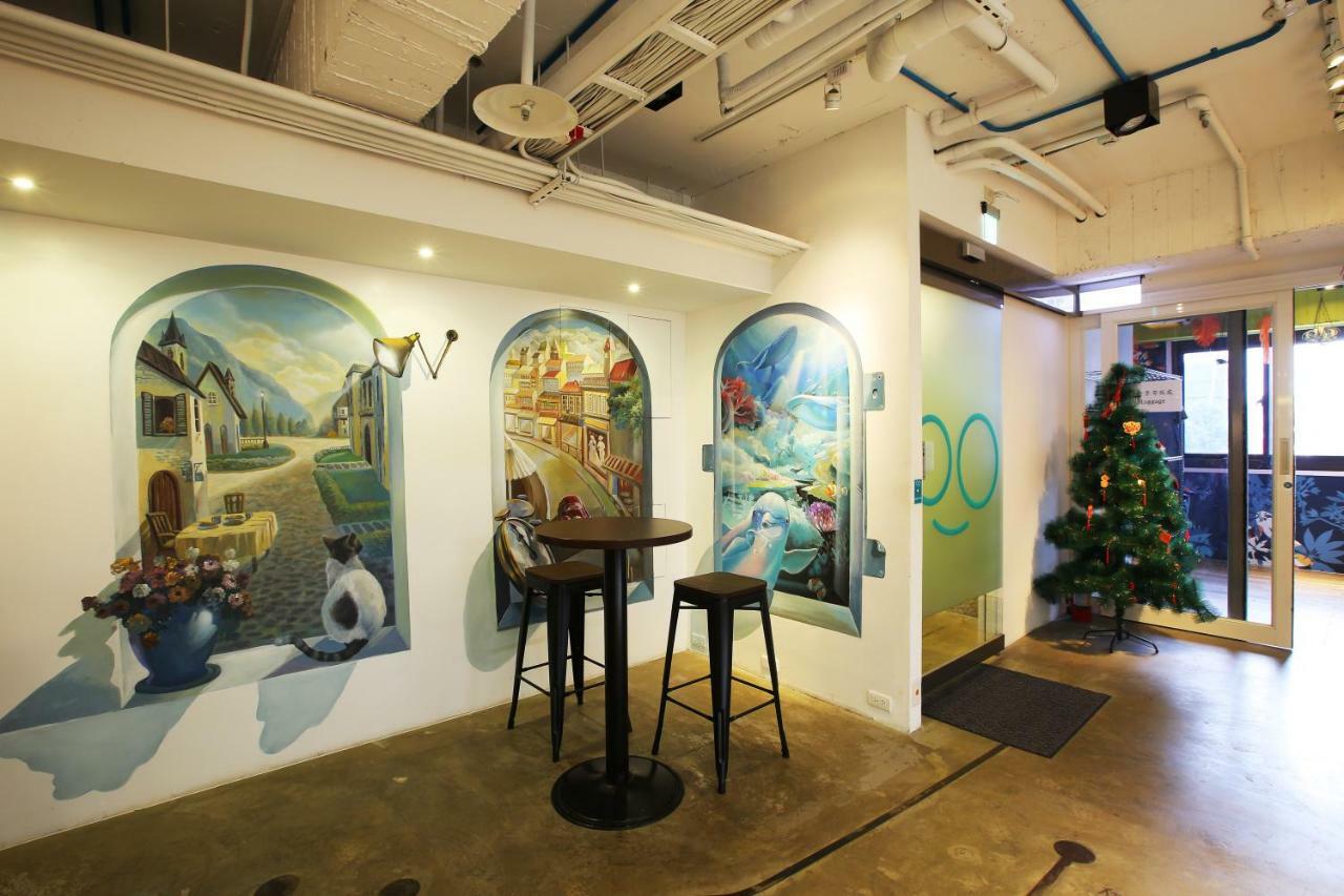Loosha Hostel Тайджун Екстериор снимка