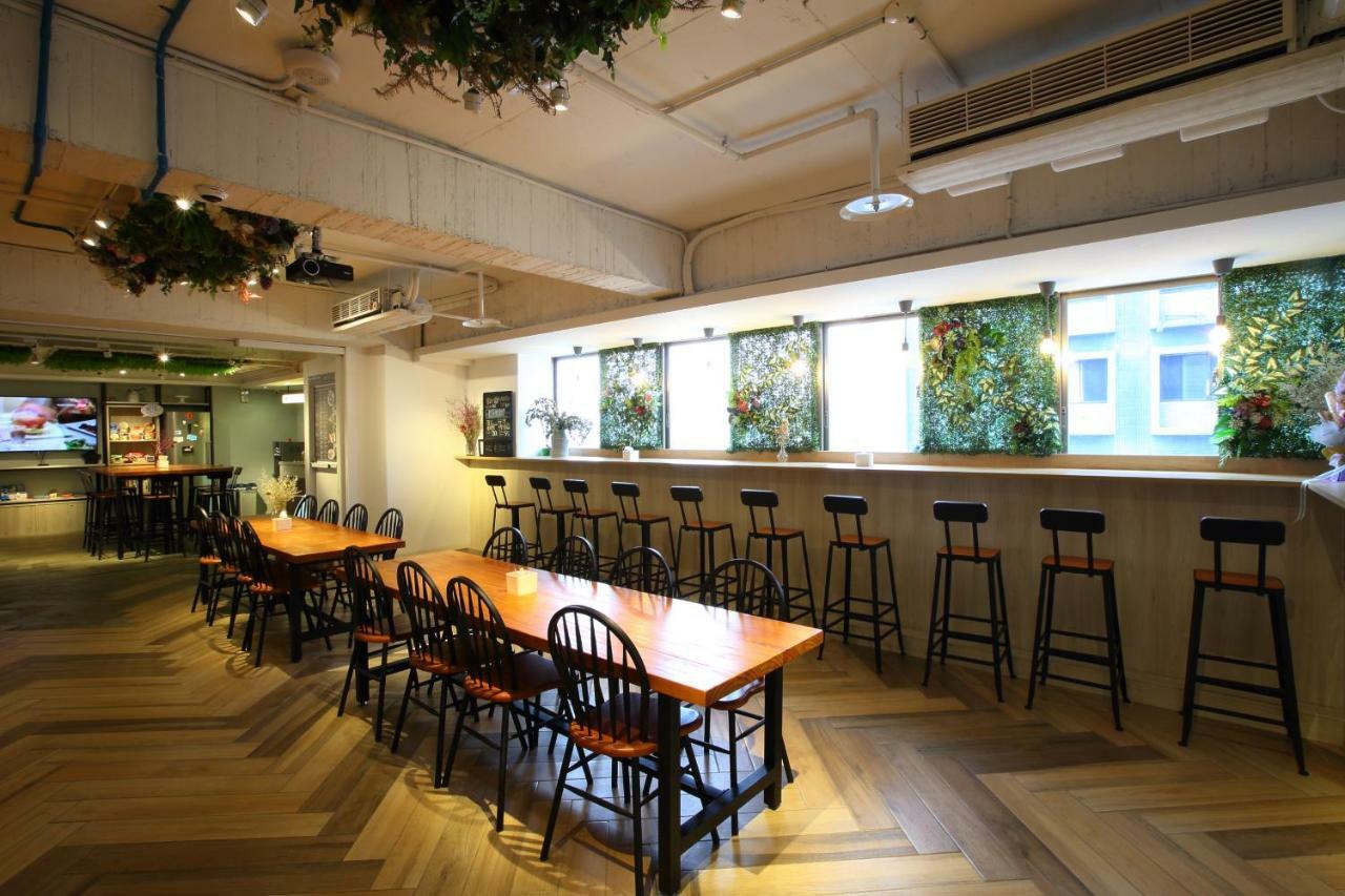 Loosha Hostel Тайджун Екстериор снимка