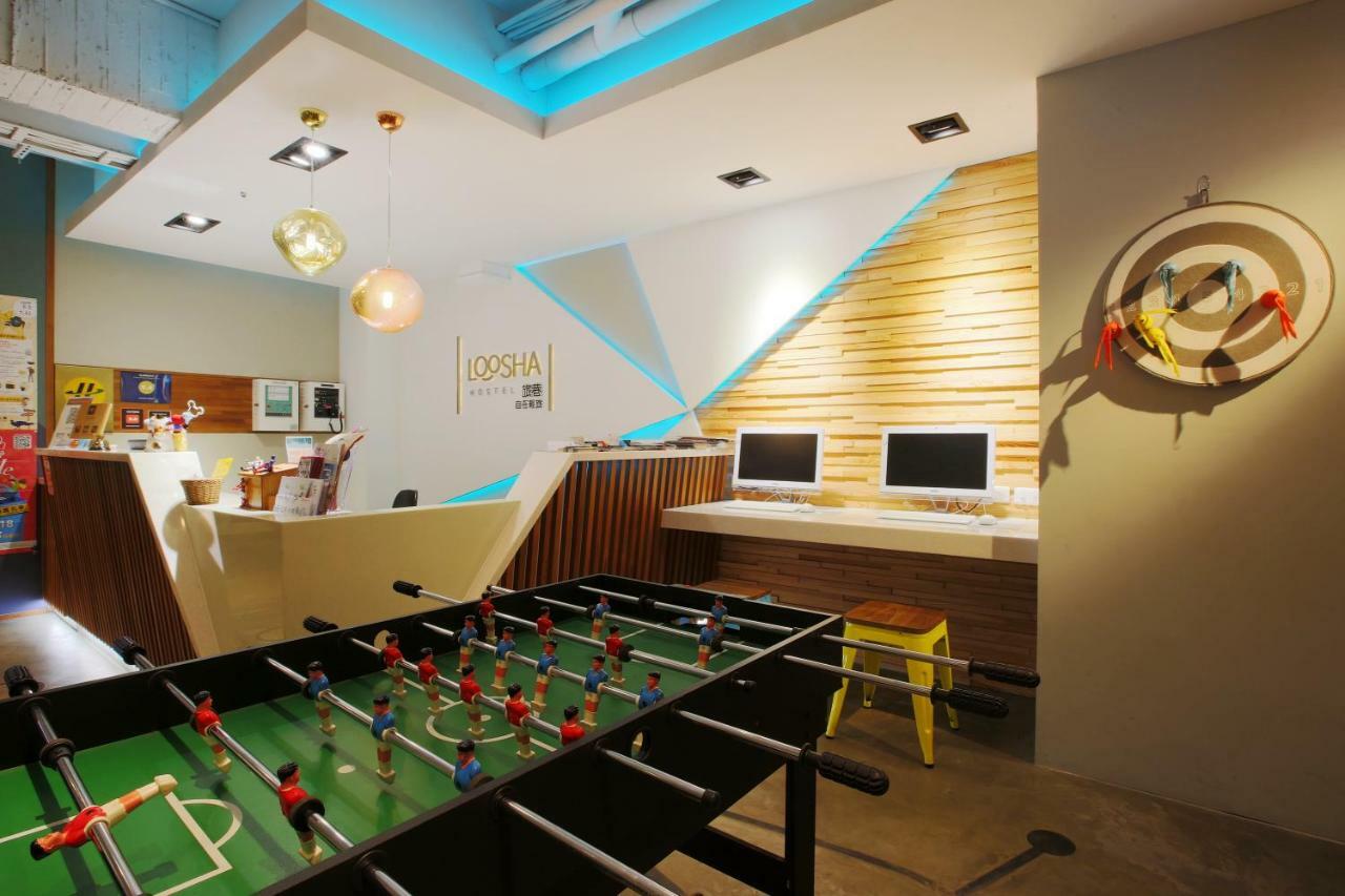 Loosha Hostel Тайджун Екстериор снимка