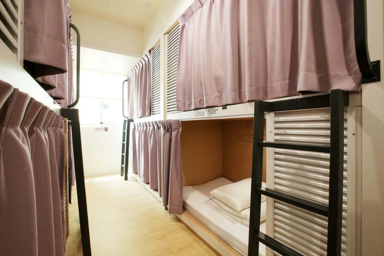 Loosha Hostel Тайджун Екстериор снимка