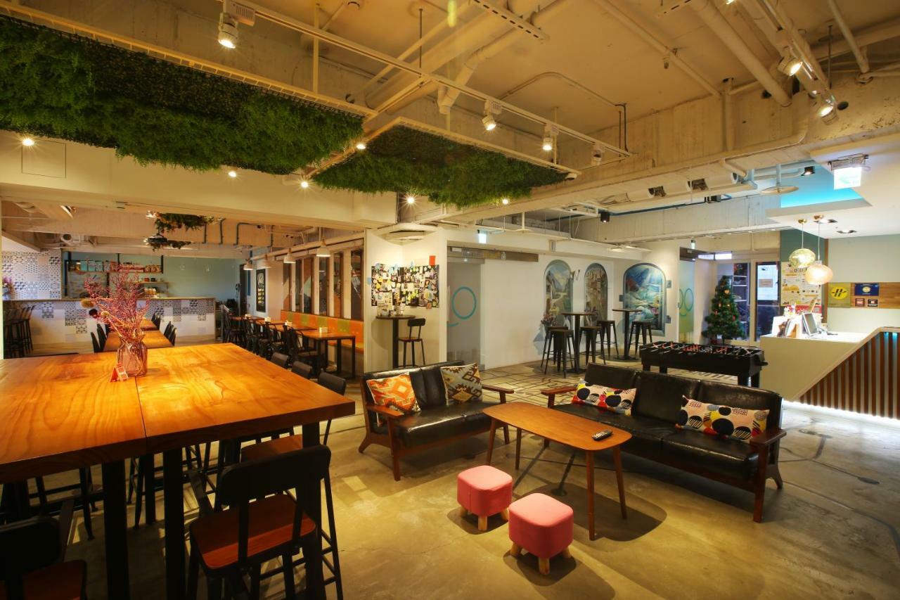 Loosha Hostel Тайджун Екстериор снимка
