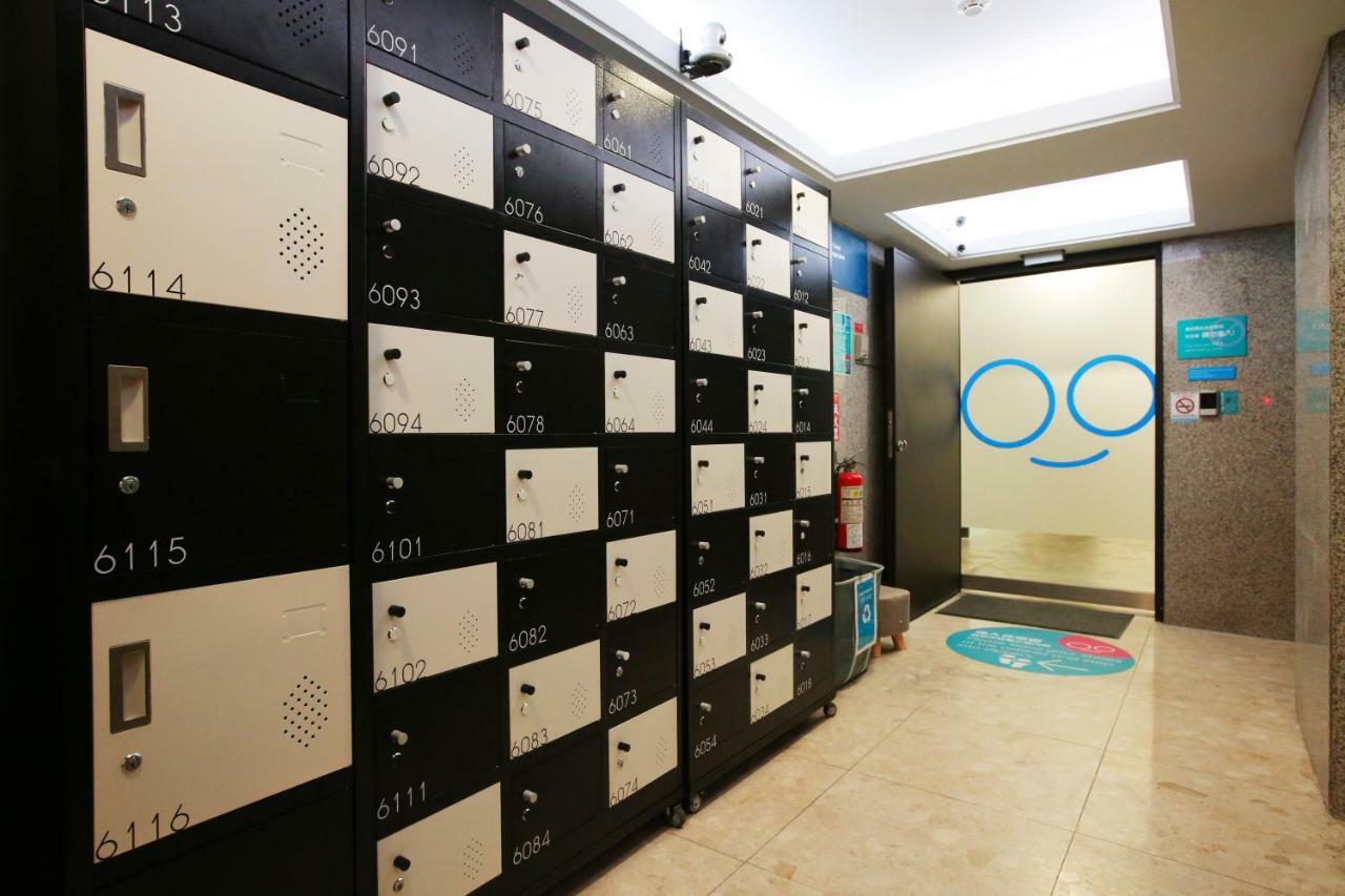 Loosha Hostel Тайджун Екстериор снимка